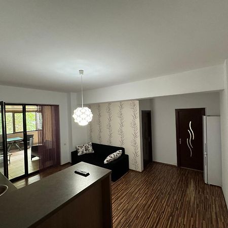 Appartement Rim1 à Piteşti Extérieur photo
