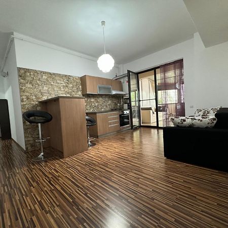 Appartement Rim1 à Piteşti Extérieur photo